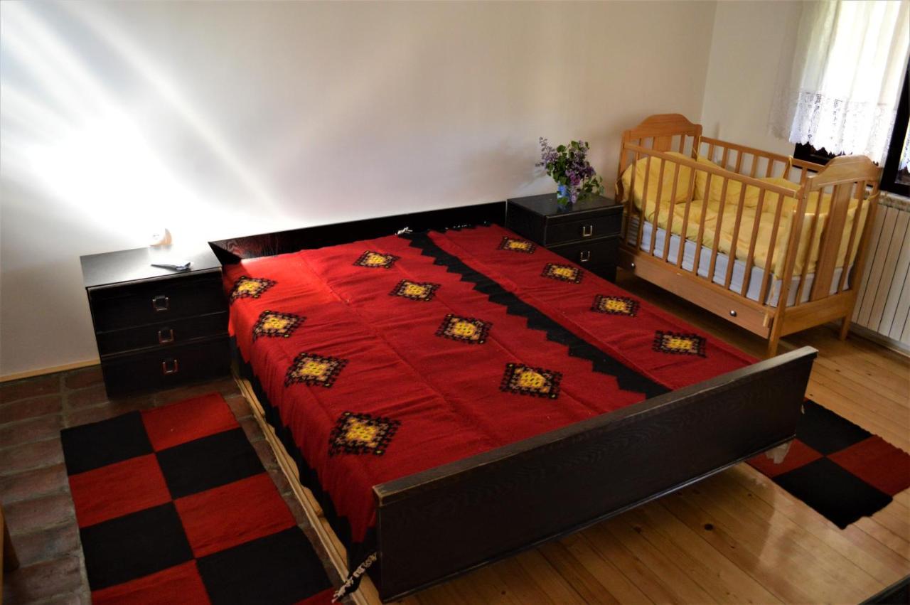 Quadruple Room with Private Bathroom