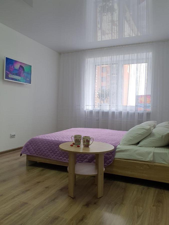 Яровиця з Кондиціонером,Центр - Ferienwohnung