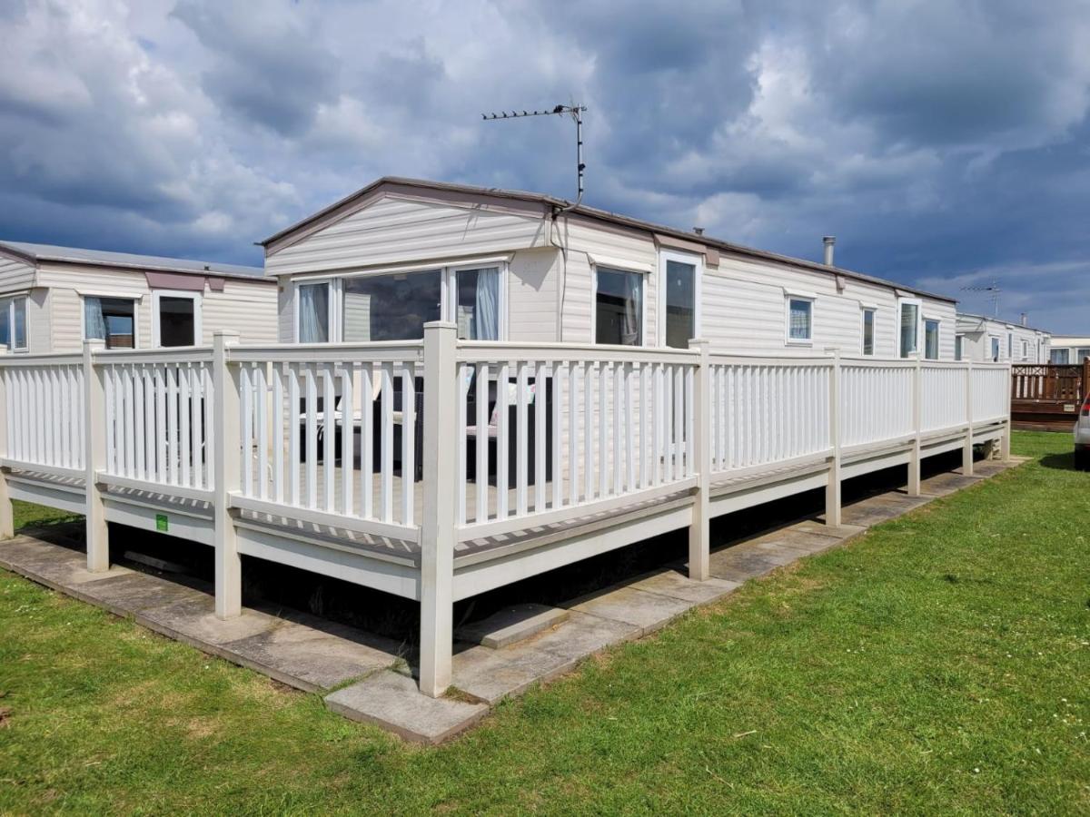 B&B Skegness - 8 Berth on The Chase Ingoldmells Nordstar - Bed and Breakfast Skegness