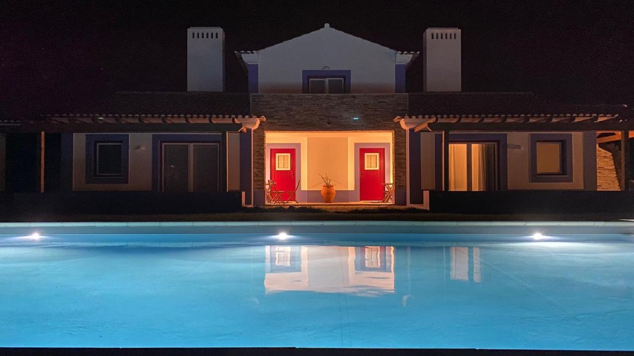 Queen Room with Pool View