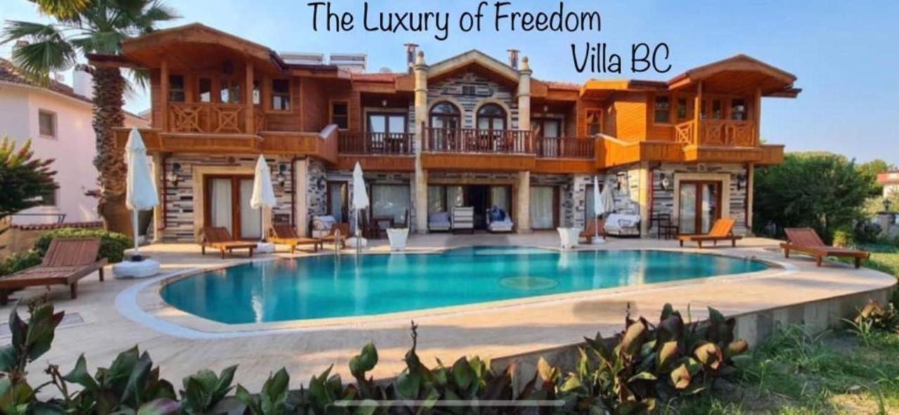 B&B Dalyan - Stunning 4-Bed Villa in Dalyan plus 2 apartments - Bed and Breakfast Dalyan