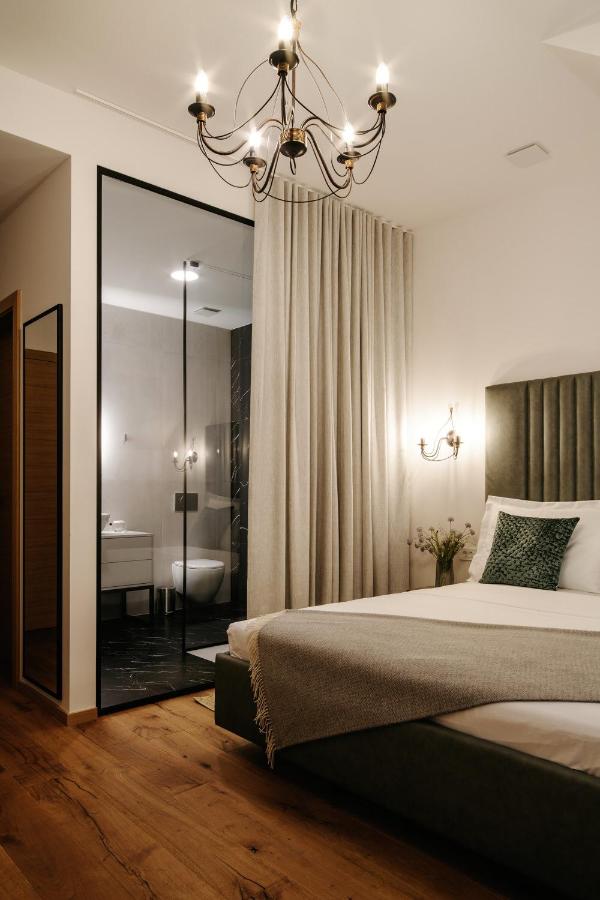 Chambre Double ou Lits Jumeaux avec Douche