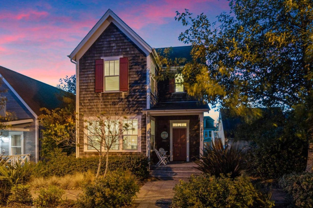 Starfish Cottage - Bed and Breakfast Lincoln City