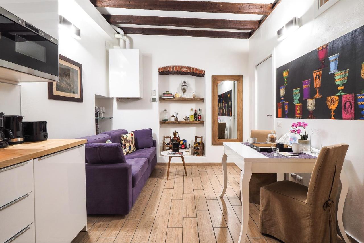 Corso Genova 21, Navigli & Duomo - Charming apartment - Chambres d'hôtes Milan