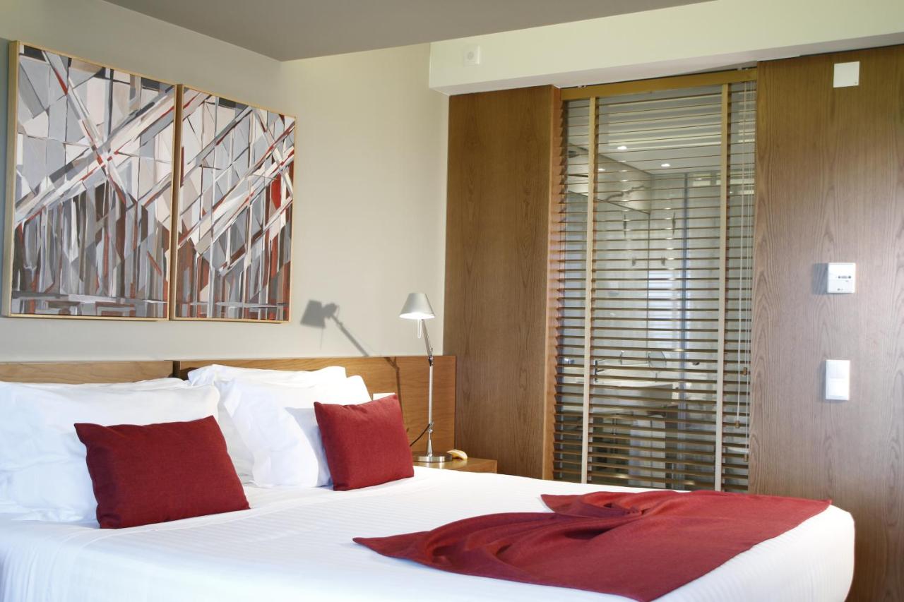 Deluxe Twin Room with Terrace and Sea View