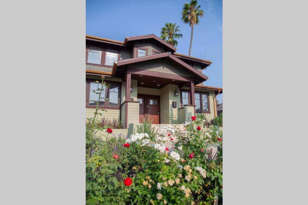 B&B Los Ángeles - HISTORIC 2 Story Near DTLA/USC/LAFC/STAPLES CENTER - Bed and Breakfast Los Ángeles