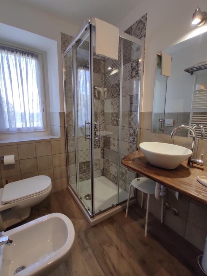 Camera Familiare con Bagno Privato
