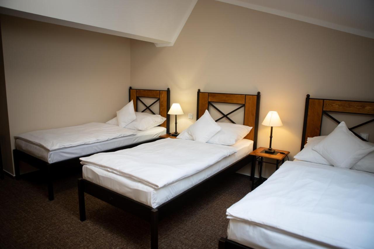 Penzion Dašické sklepy - Chambres d’hôtes