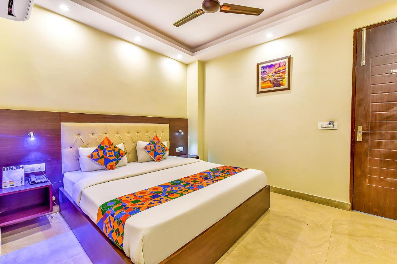 B&B Dehra Dūn - Hotel Surya Residency - Bed and Breakfast Dehra Dūn