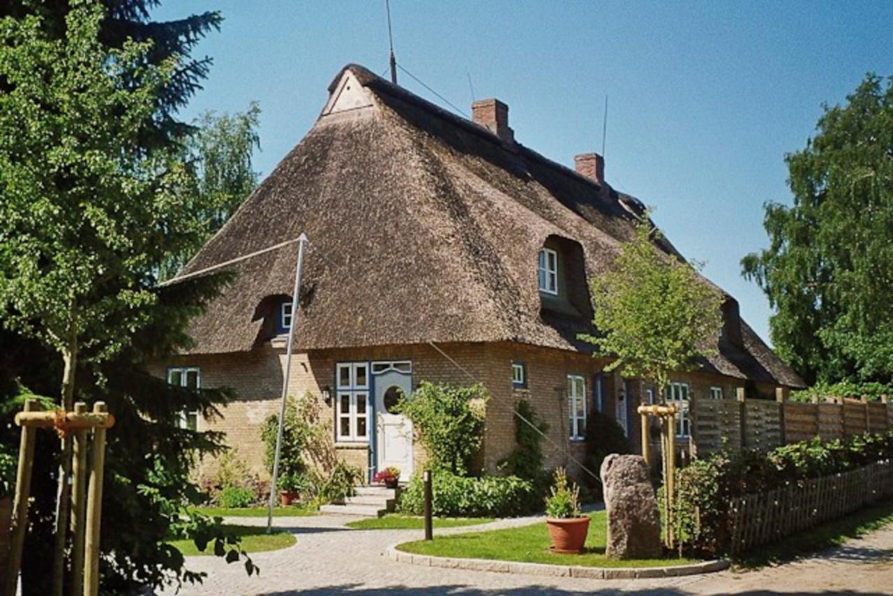 B&B Rieseby - Altes Rektorenhaus 1 - Bed and Breakfast Rieseby