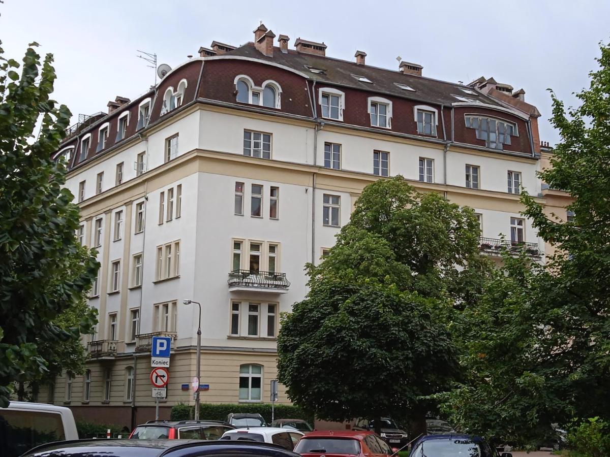 Doppelzimmer mit Balkon