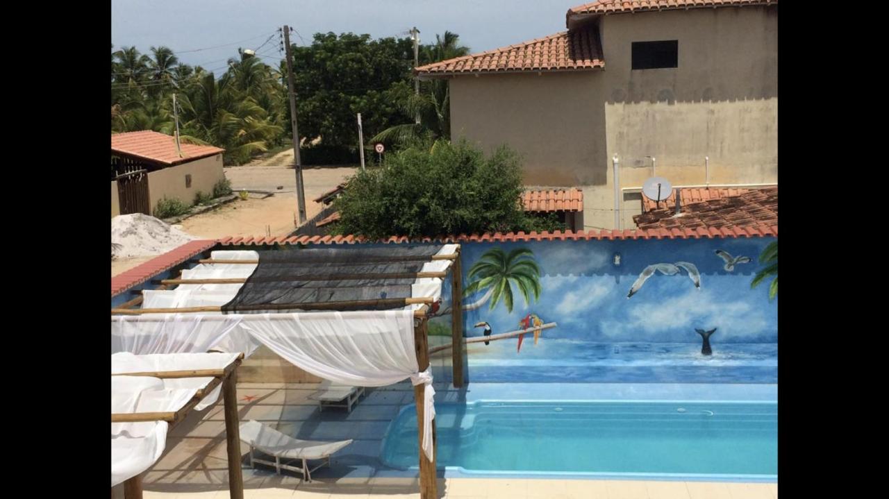 Casa Temporada Frente à Praia Piscina Ar cond Nova Viçosa VA - B&B Nova Viçosa