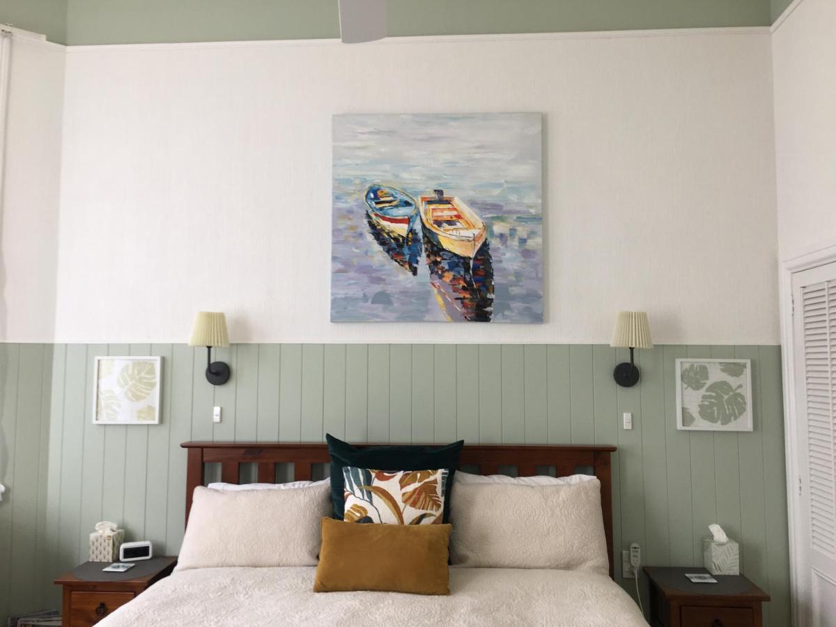 Parihaka King Room