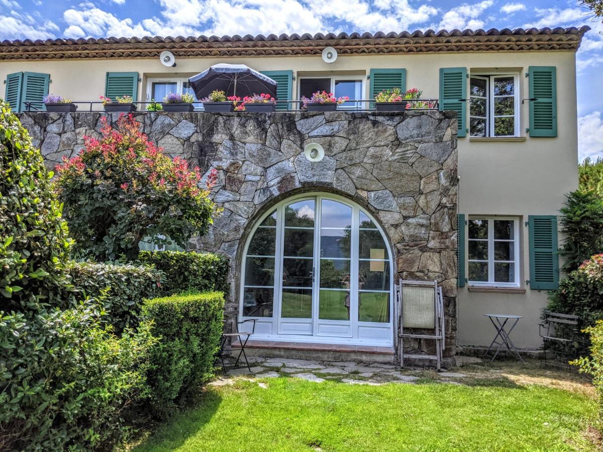 Joli F2 Saint Endreol HAMEAU PALAYSON Var - B&B