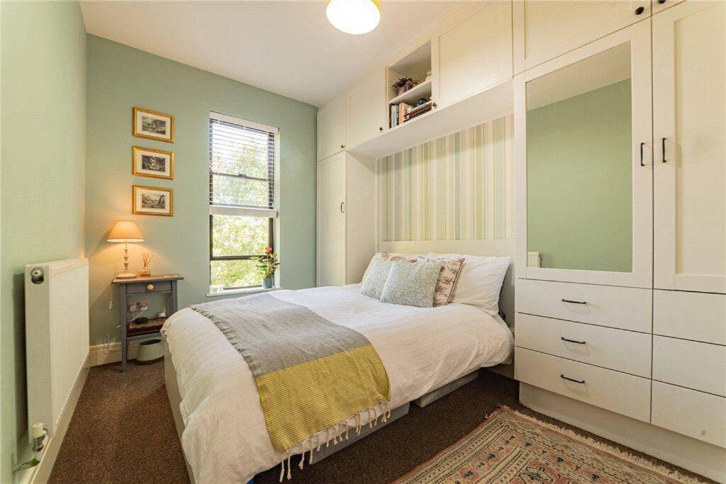 Perfect for Legoland, Windsor Castle and Ascot with free parking - B&B Windsor