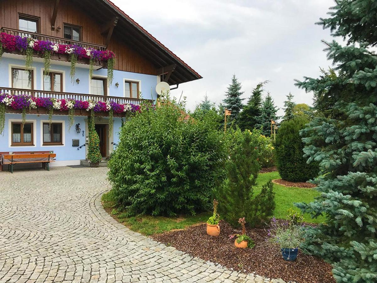 B&B Bayerbach - Mesnerhof - Bed and Breakfast Bayerbach