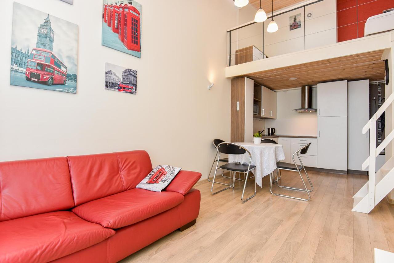 Grey Red Apartments - B&B Palanga