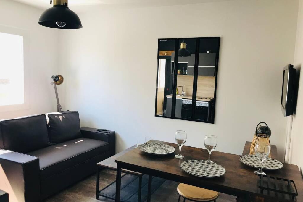 Appartement 2/3 pers, centre ville avec parking. - B&B