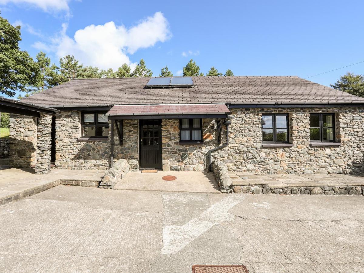 B&B Llanfairpwll­gwyngyllgogerychwyrndrobwllllantysiliogogogoch - Bryn Eira Tack Room - Bed and Breakfast Llanfairpwll­gwyngyllgogerychwyrndrobwllllantysiliogogogoch