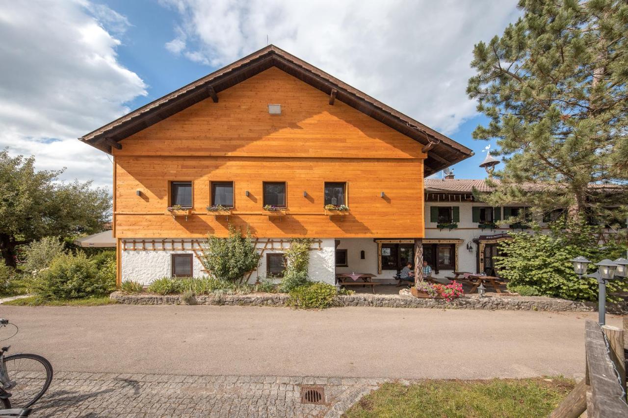 Haus Magnushof - Bed and Breakfast Eisenberg