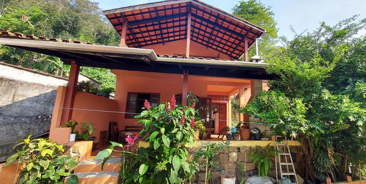 B&B Ubatuba - Residencial Beira-Mar "Vista Mar - 50m da Praia" - Bed and Breakfast Ubatuba