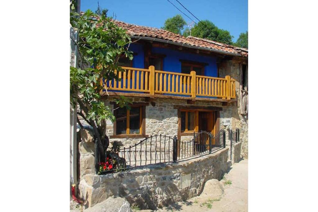 AIRE DE MONTAÑA - ESTUPENDAS VISTAS A LOS PICOS - B&B