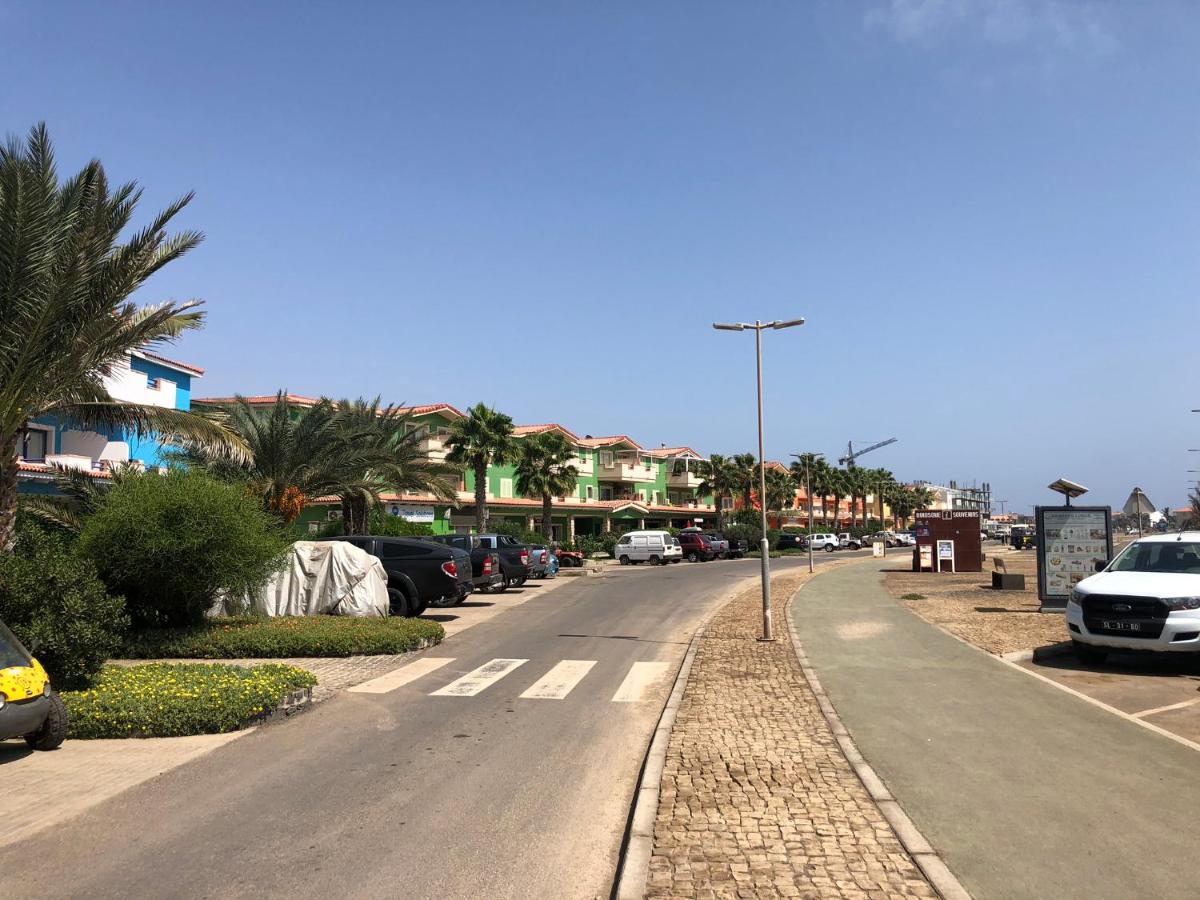 More then a beautiful apart The real Morabeza Capeverdean hospitality - Chambres d'hôtes Santa Maria
