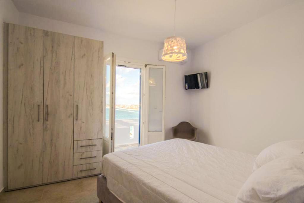Villa Kouros with sea view