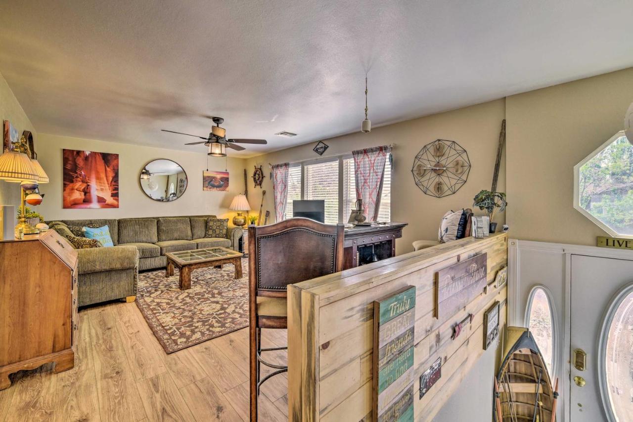 1 Mi to Canyon Tours Vibrant Page Paradise! - B&B Page