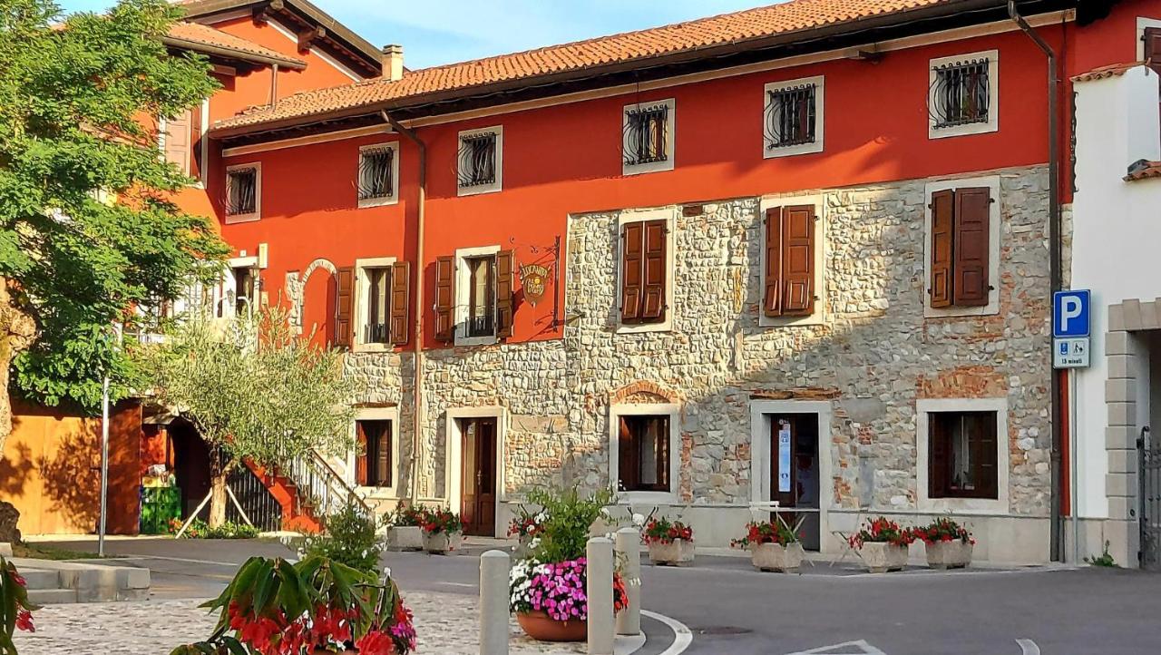 B&B Cividale del Friuli - Hotel Locanda Al Pomo d'Oro - Bed and Breakfast Cividale del Friuli