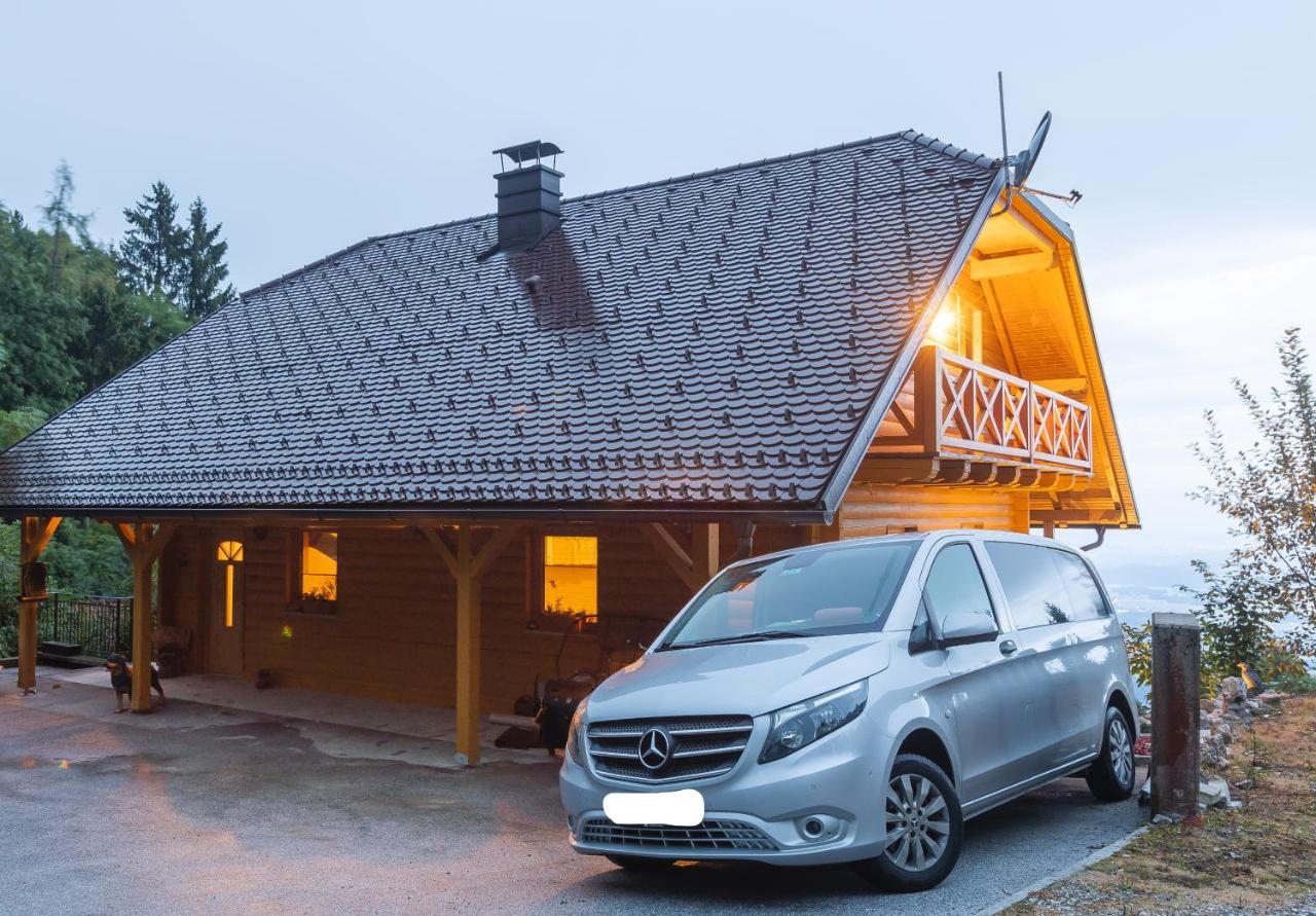 Apartma Zgodba - B&B