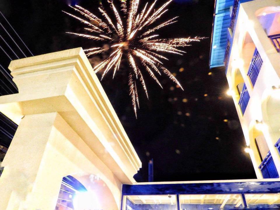 Love Ocean & Happy Bay HomeStay - B&B Donggang