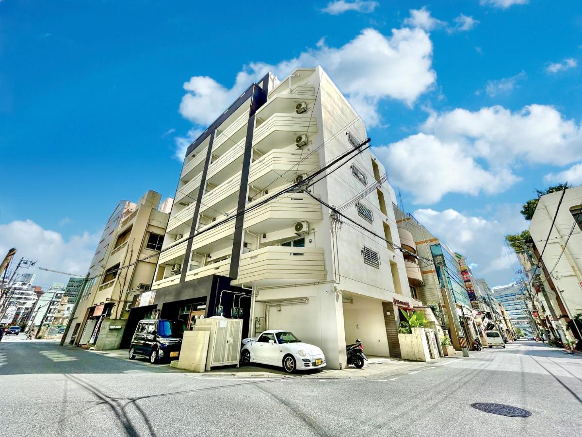 B&B Naha - Villa Izumizaki - Bed and Breakfast Naha