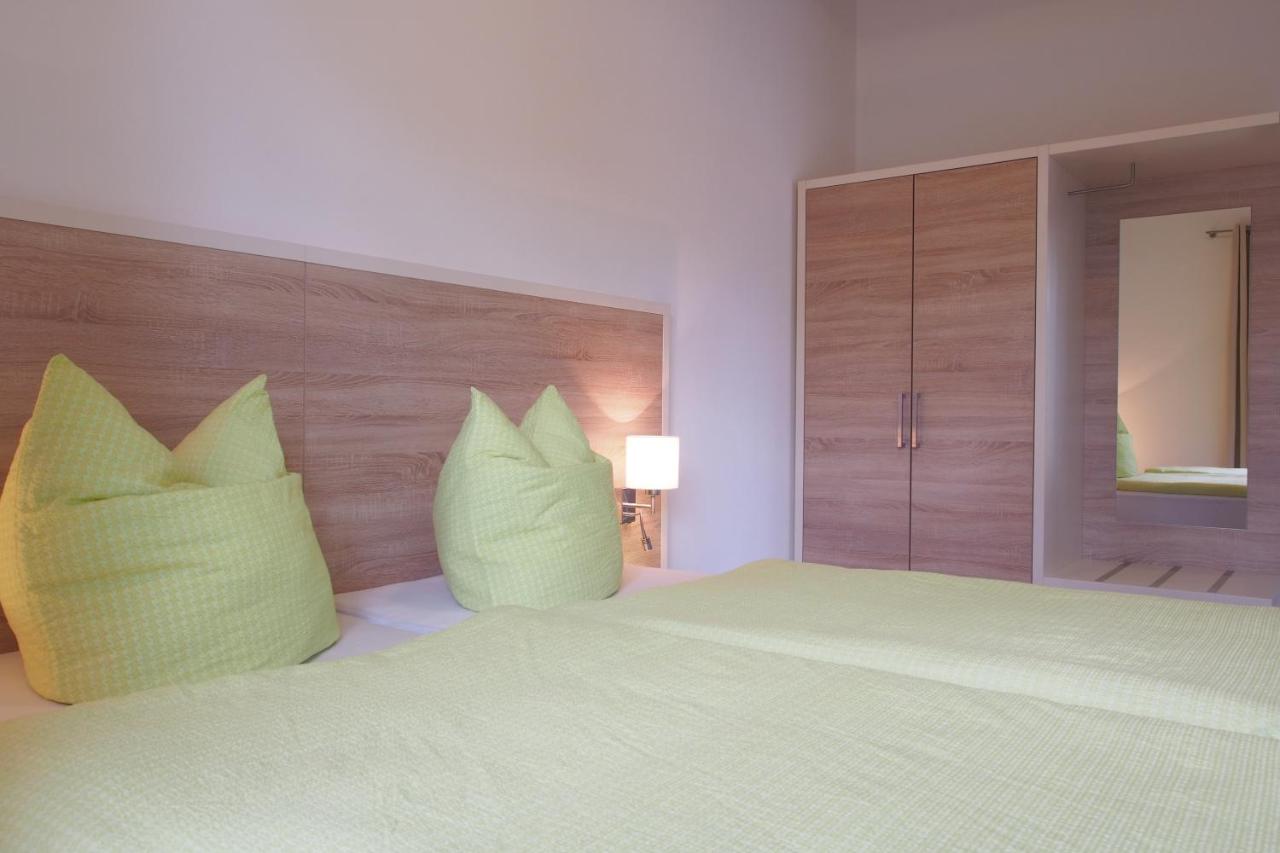 Apartamento "Wasserblick 3" de 1 dormitorio con terraza - Planta baja