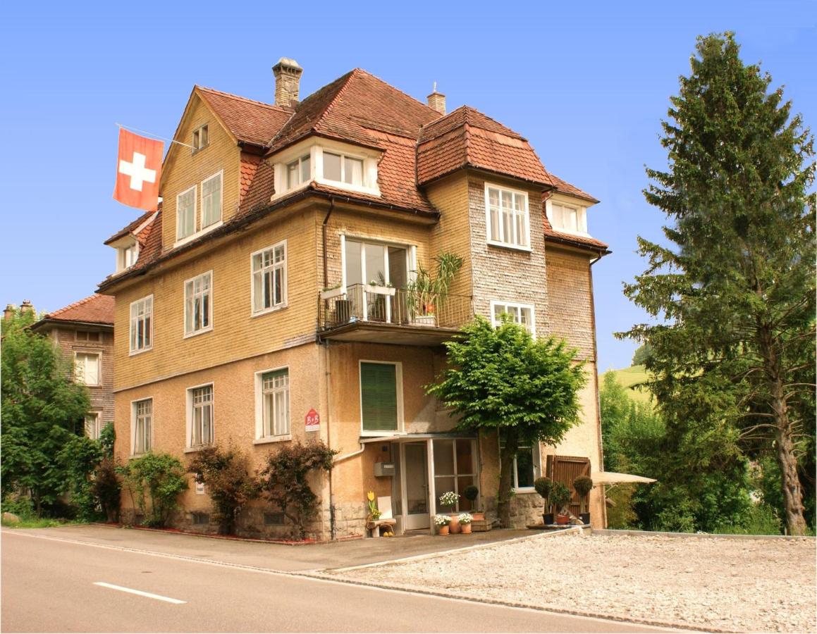 B&B Degersheim SG - Villa Donkey BnB - Bed and Breakfast Degersheim SG