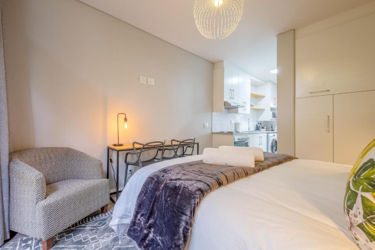 Lemon Rind - 16 Eikehoff - Ferienwohnung Stellenbosch