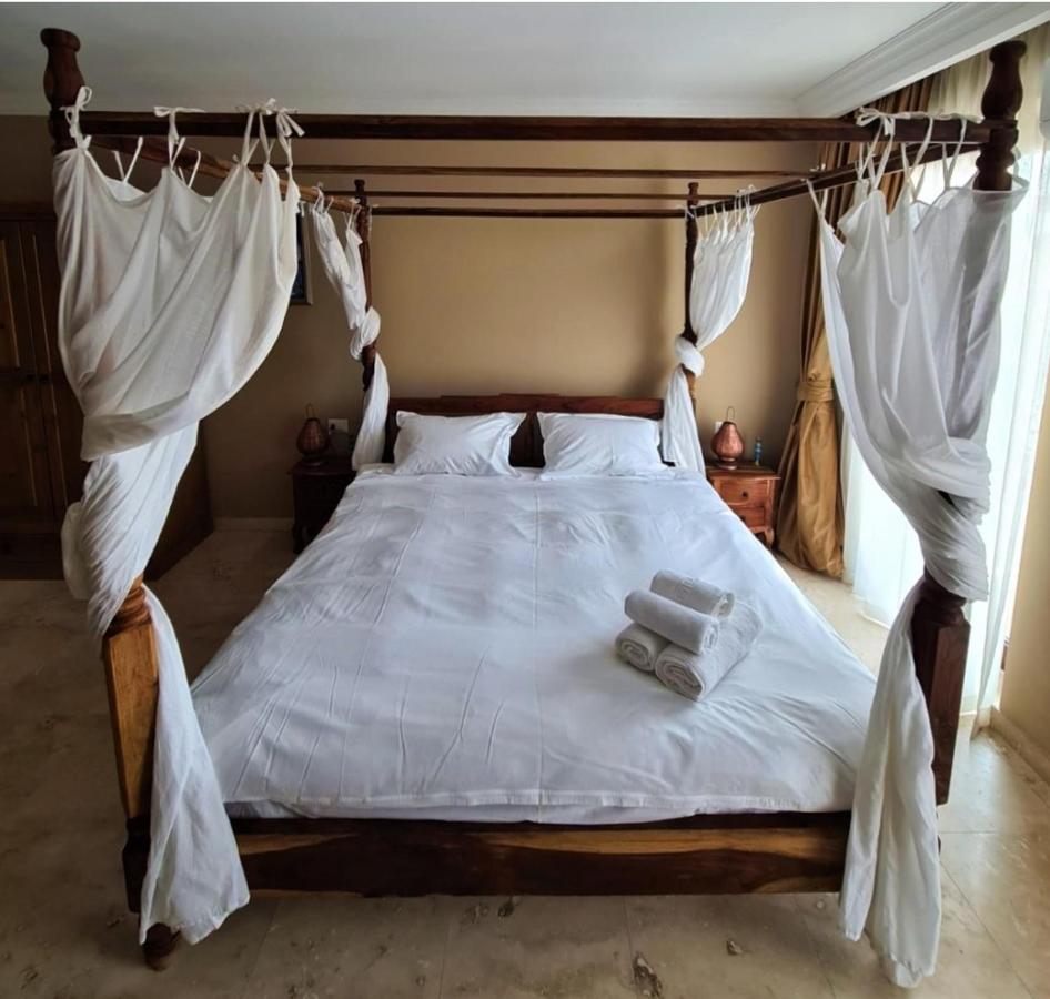 King Room with Balcony