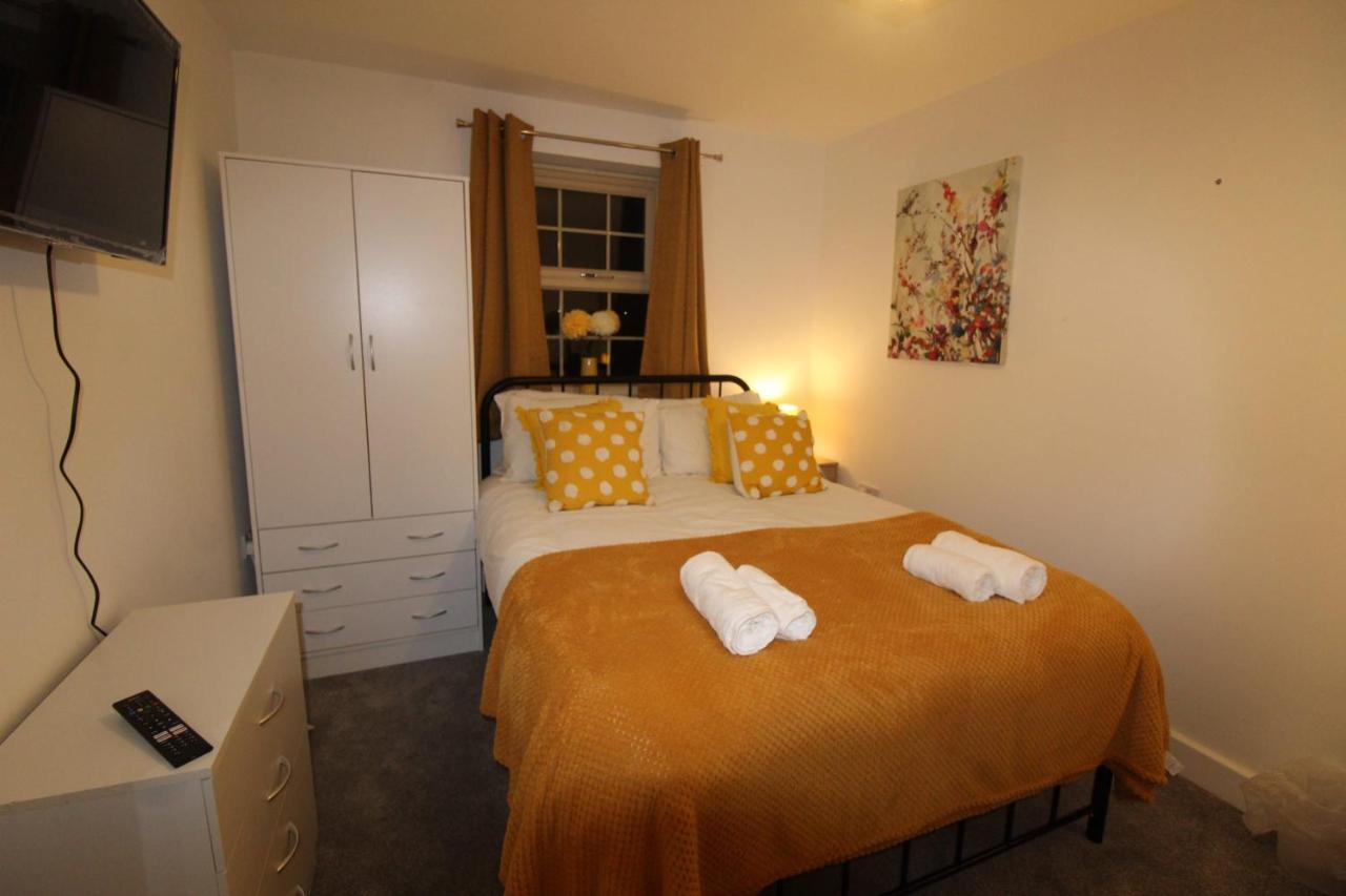 Pavement House Sutton in Ashfield by Smart Corporate Stays - Chambres d'hôtes Sutton in Ashfield