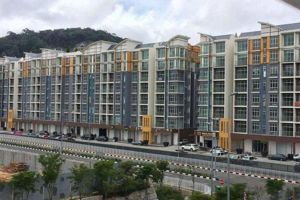 W58 WarmStay atGoldenHill NightMarket 2R WiFi CarPark - Chambres d'hôtes Tanah Rata