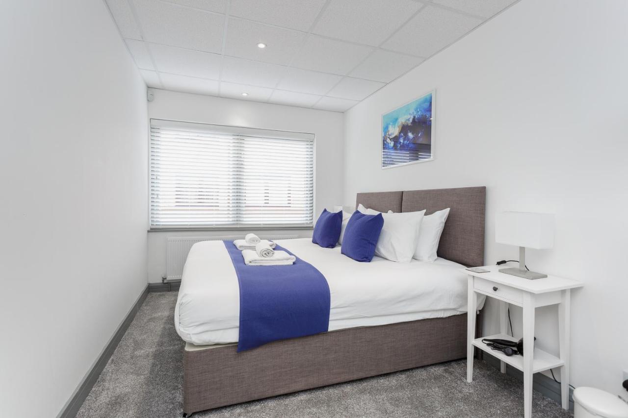 B&B Portsmouth - Sovereign Gate 2 - 2 bedroom apartment in Portsmouth City Centre - Bed and Breakfast Portsmouth