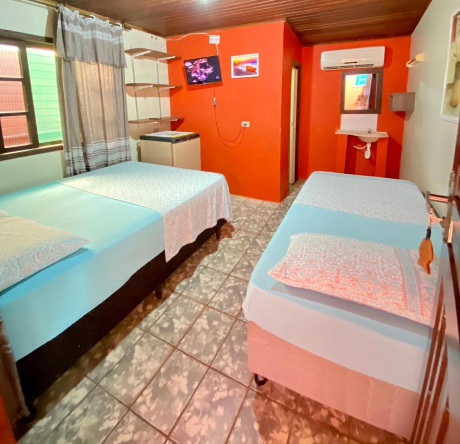 Driepersoonskamer met Eigen Badkamer