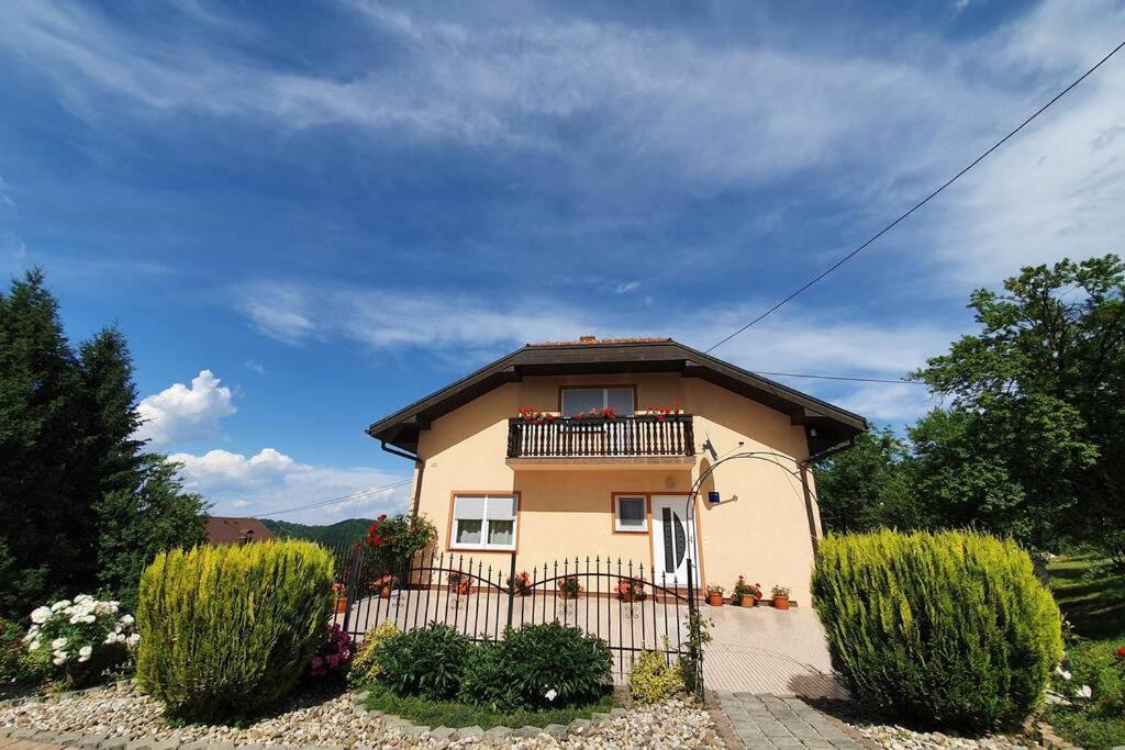 Apartman Robert - Apartmani Barsic - B&B
