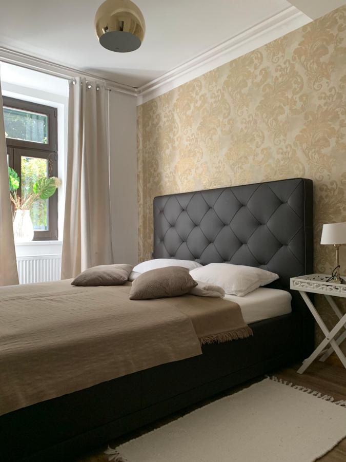 B&B Ljubljana - Royal Vega Apartment - Bed and Breakfast Ljubljana