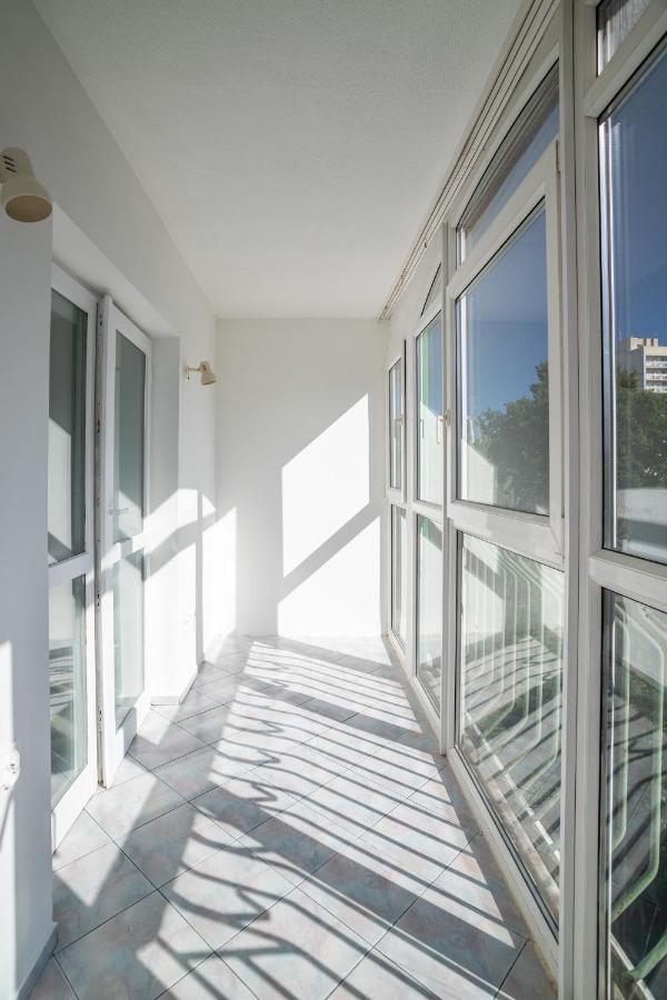 Studio with Balcony