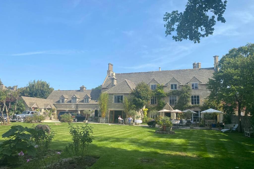 The Old Manor Coach House - B&B