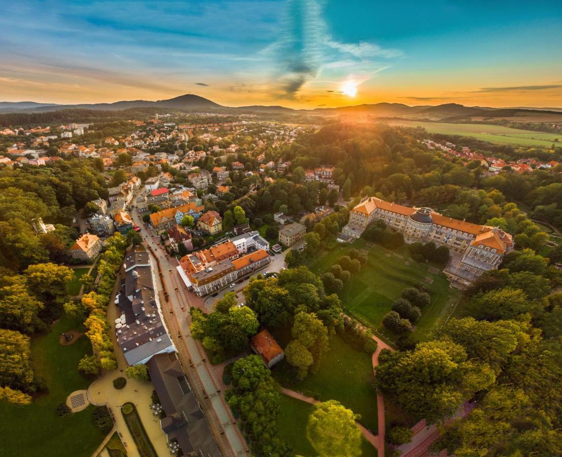 Sanatorium "Dąbrówka"