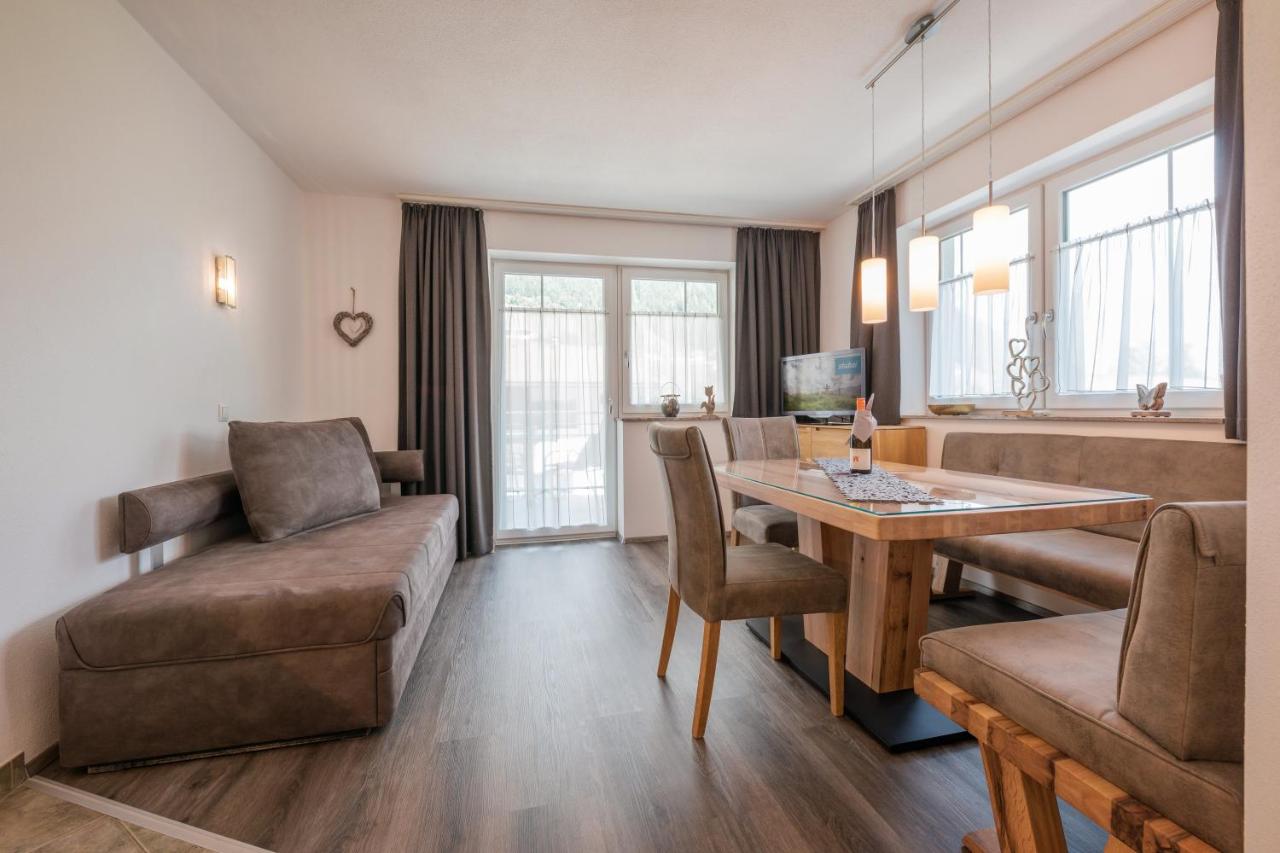 Apartment mit 2 Schlafzimmern und Terrasse