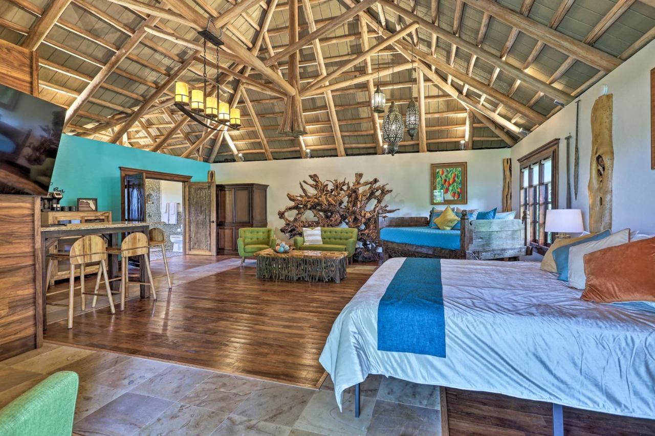 B&B Merritt Island - Bali House Tranquil Merritt Island Oasis! - Bed and Breakfast Merritt Island