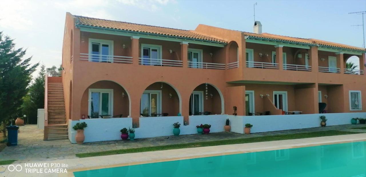 Sausan Hotel - Bed and Breakfast Sidári
