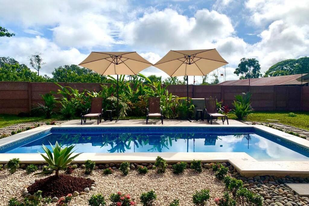 Villa Tropical La Fortuna - B&B